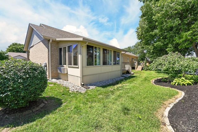 322 Lauryn Meadows Court, Fairfield, OH 45014