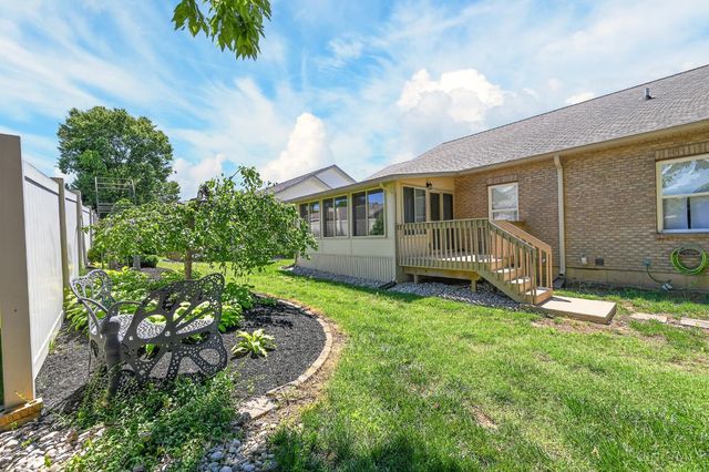 322 Lauryn Meadows Court, Fairfield, OH 45014