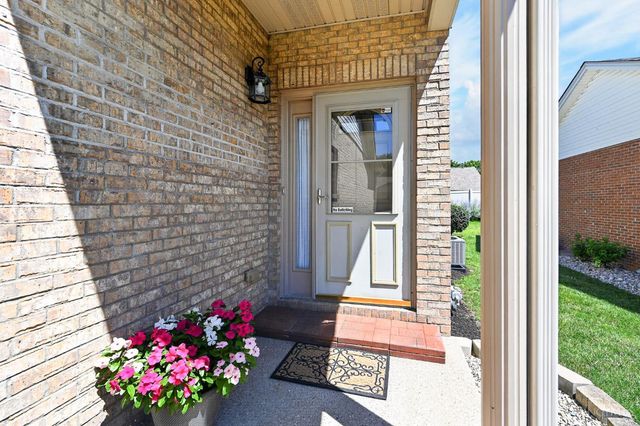 322 Lauryn Meadows Court, Fairfield, OH 45014