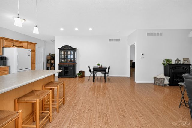 322 Lauryn Meadows Court, Fairfield, OH 45014