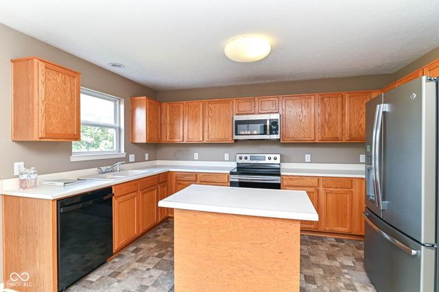 8102 Buford Street, Indianapolis, IN 46216