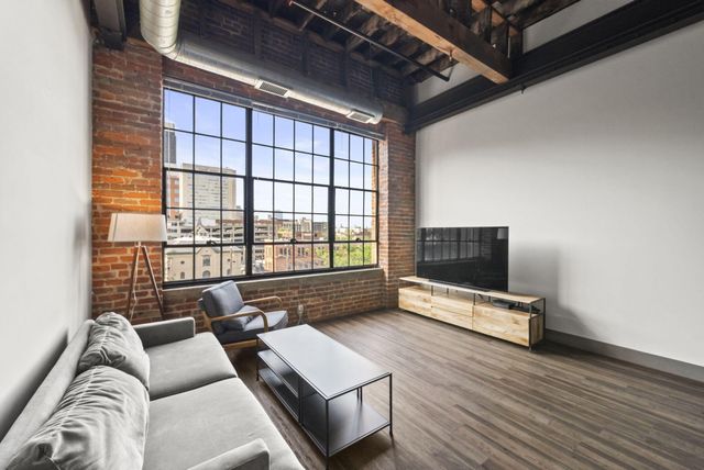 570 S Front Street, 308, Columbus, OH 43215