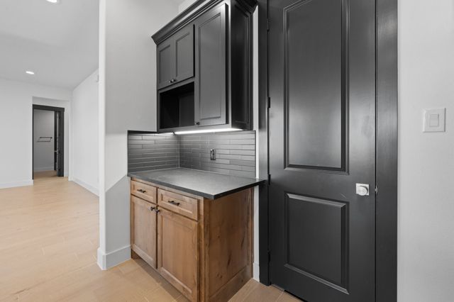 417 Collum View, Azle, TX 76020