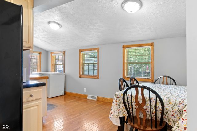 1373 Central Avenue, Noblesville, IN 46060