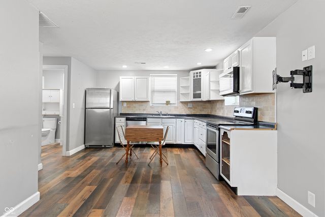 1373 Central Avenue, Noblesville, IN 46060