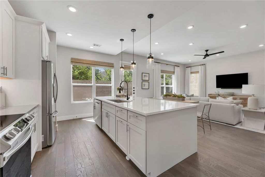 258 Estates Circle, College Station, TX 77840 — photo 5