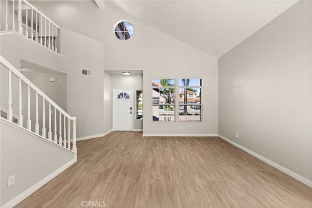 7450 Red Clover Way, Highland, CA 92346