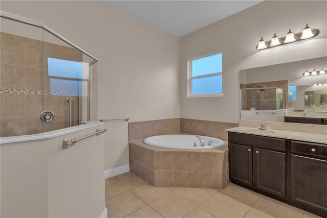 7271 E Village Square, Vero Beach, FL 32966