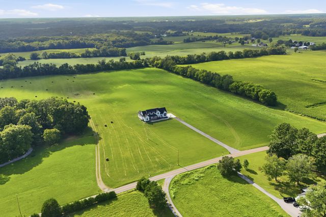 4184 Armstrong Rd, Springfield, TN 37172