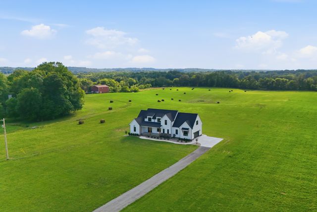 4184 Armstrong Rd, Springfield, TN 37172