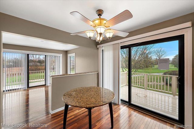 888 Tartan Trail, Bloomfield Hills, MI 48304