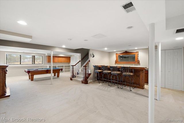 888 Tartan Trail, Bloomfield Hills, MI 48304