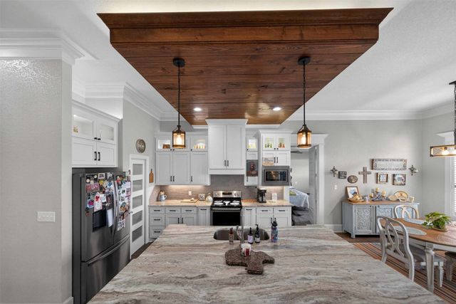 15802 COUNTY ROAD 472, Tyler, TX 75706