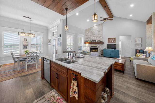 15802 COUNTY ROAD 472, Tyler, TX 75706