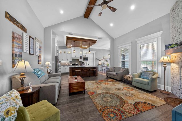 15802 COUNTY ROAD 472, Tyler, TX 75706