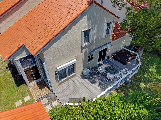 3715 Valais Dr, Hollywood, FL 33021