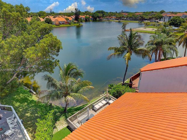 3715 Valais Dr, Hollywood, FL 33021
