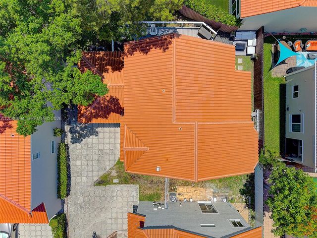 3715 Valais Dr, Hollywood, FL 33021