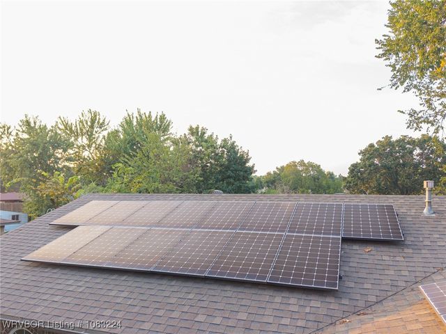 9123 Skypark Drive, Fort Smith, AR 72903