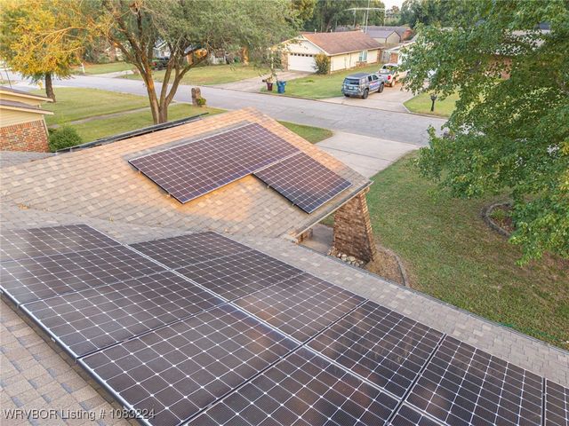 9123 Skypark Drive, Fort Smith, AR 72903