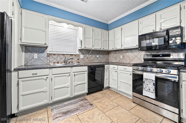 9123 Skypark Drive, Fort Smith, AR 72903