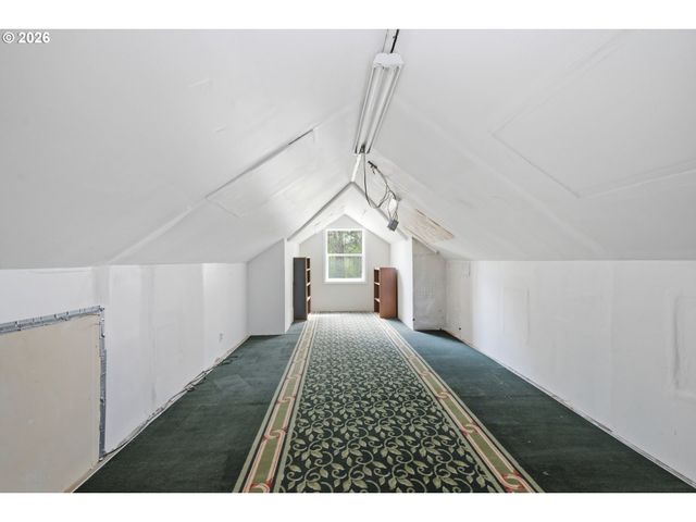 23892 BUTLER Rd, Elmira, OR 97437
