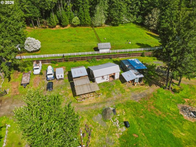 23892 BUTLER Rd, Elmira, OR 97437