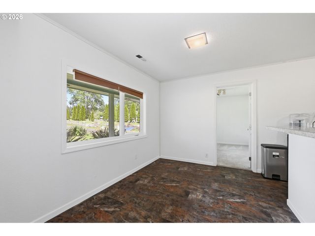 23892 BUTLER Rd, Elmira, OR 97437