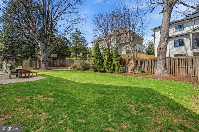 5707 35TH ST N, Arlington, VA 22207