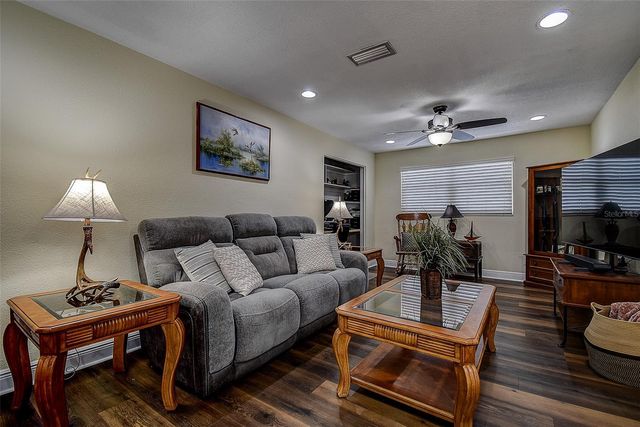 11040 126TH TERRACE, Largo, FL 33778