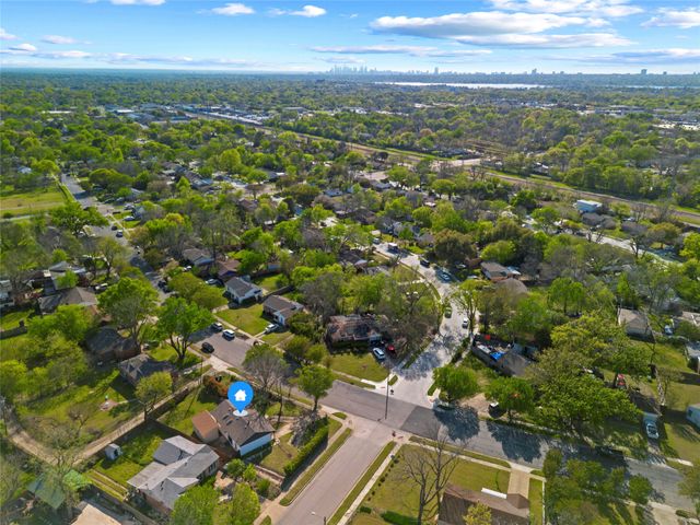 10654 Aledo Drive, Dallas, TX 75228