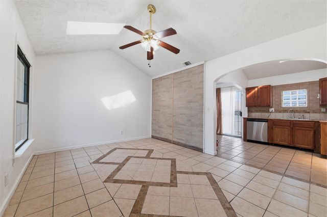 10654 Aledo Drive, Dallas, TX 75228