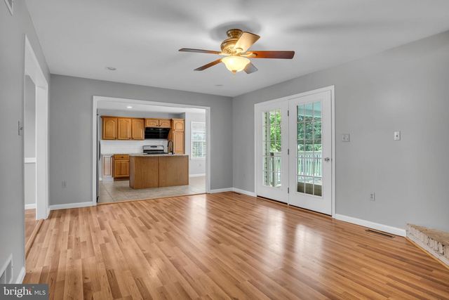 1731 ALLIGATOR REEF AVENUE, Chambersburg, PA 17202