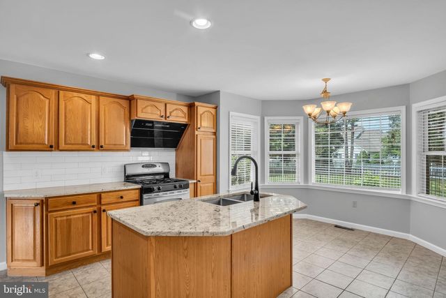 1731 ALLIGATOR REEF AVENUE, Chambersburg, PA 17202