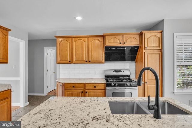 1731 ALLIGATOR REEF AVENUE, Chambersburg, PA 17202