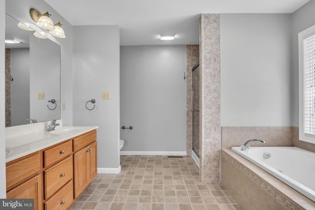 1731 ALLIGATOR REEF AVENUE, Chambersburg, PA 17202