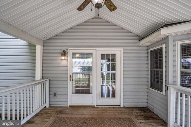 1731 ALLIGATOR REEF AVENUE, Chambersburg, PA 17202