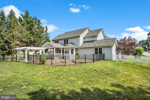 1731 ALLIGATOR REEF AVENUE, Chambersburg, PA 17202