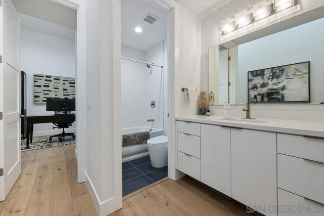 4545 Newport Ave, San Diego, CA 92107