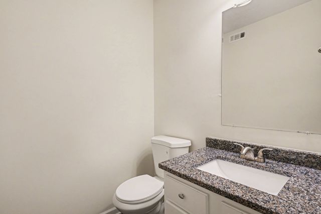 5112 Greer Station Dr, Hermitage, TN 37076