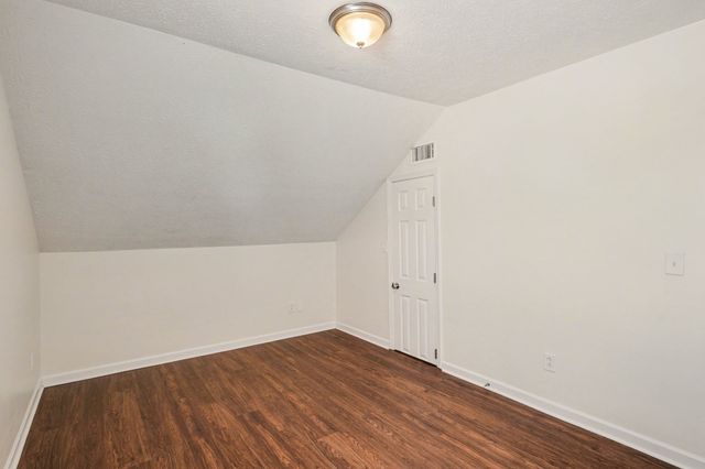 5112 Greer Station Dr, Hermitage, TN 37076