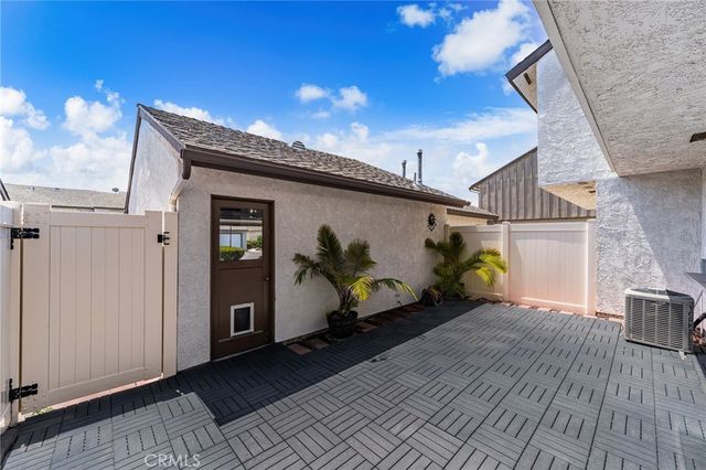 1435 W Cerritos 40, Anaheim, CA 92802