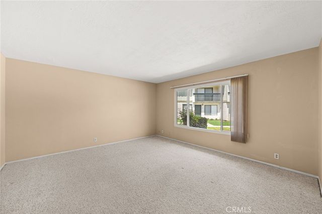 1435 W Cerritos 40, Anaheim, CA 92802