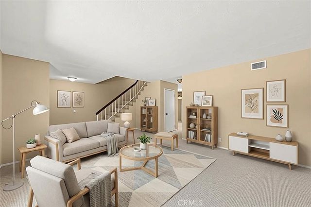 1435 W Cerritos 40, Anaheim, CA 92802