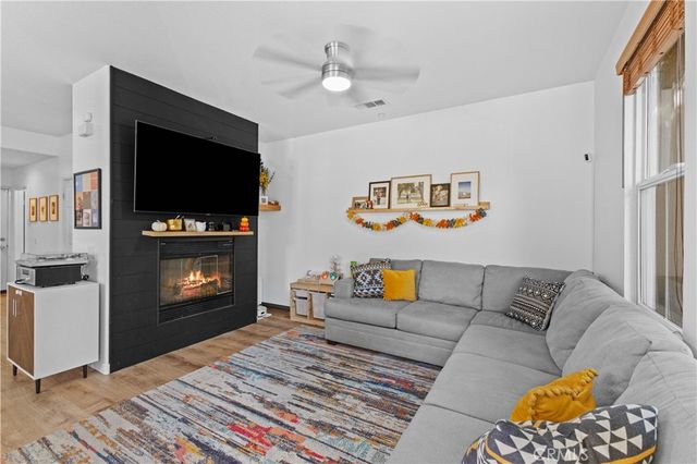 1486 Florence Court, Upland, CA 91786