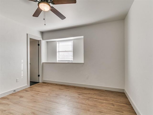 2329 Elwood Drive, Edmond, OK 73013