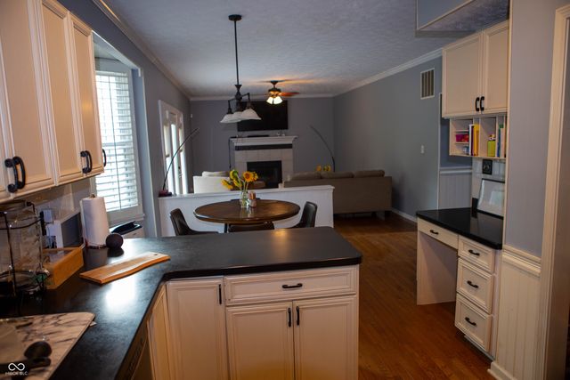 8754 Nora Woods Drive, Indianapolis, IN 46240