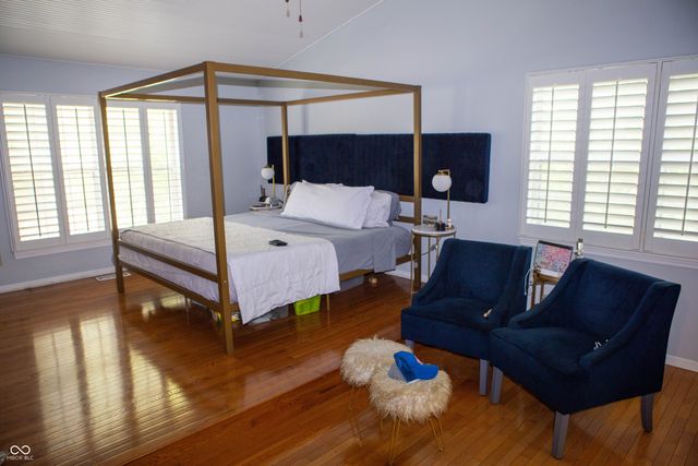 8754 Nora Woods Drive, Indianapolis, IN 46240