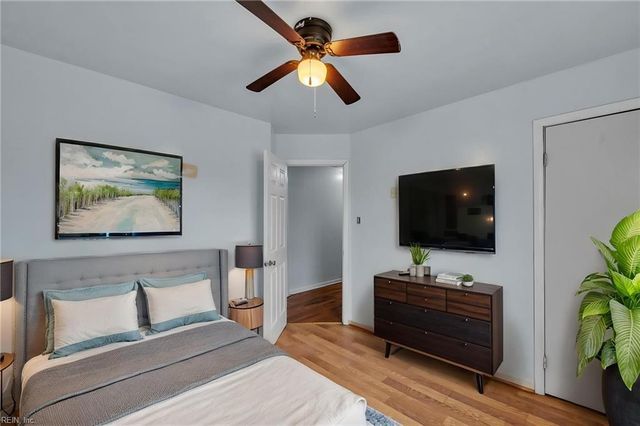 1042 25th ST, Newport News, VA 23607