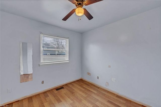 1042 25th ST, Newport News, VA 23607